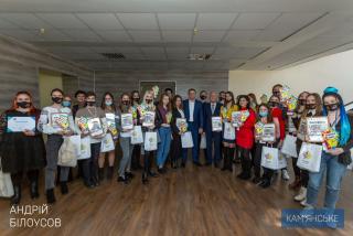 Міський голова вручив нагороди учасникам молодіжної програми «Лідери змін»